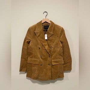 Banana Republic RELAXED FIT double breasted blazer. Almost oversized.